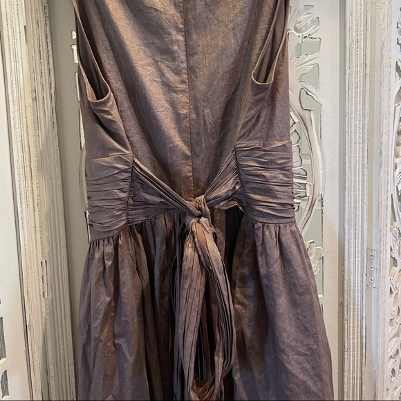 Dress - Picture 3 of 3